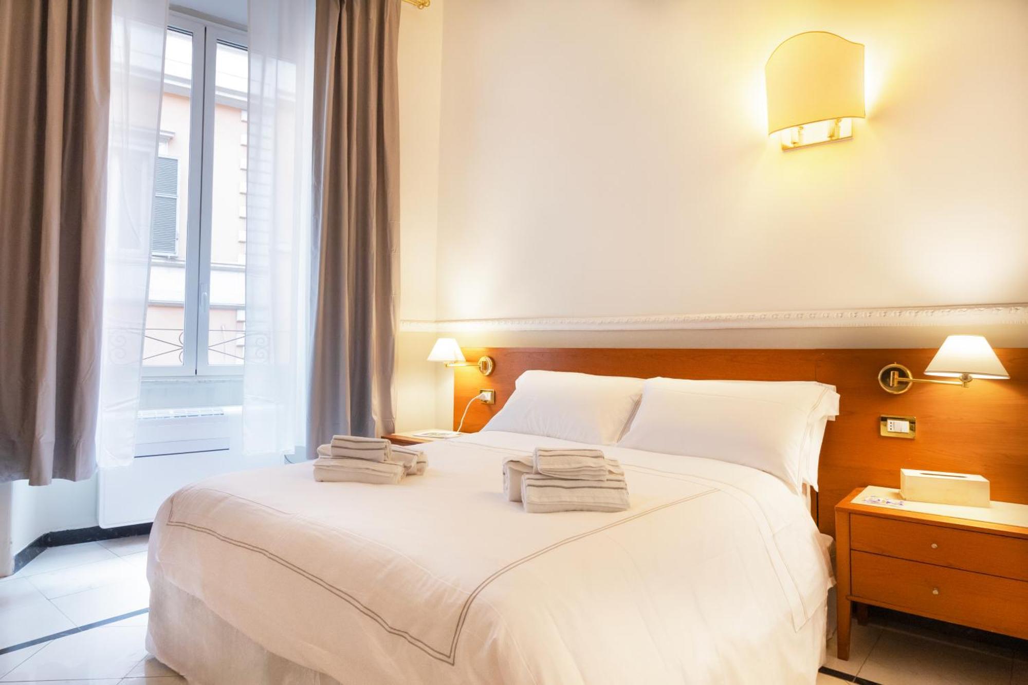 Hotel Domus Roma Esterno foto